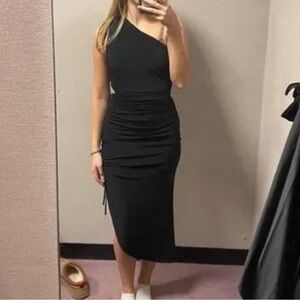 Gianni Bini One Shoulder Dress in Black